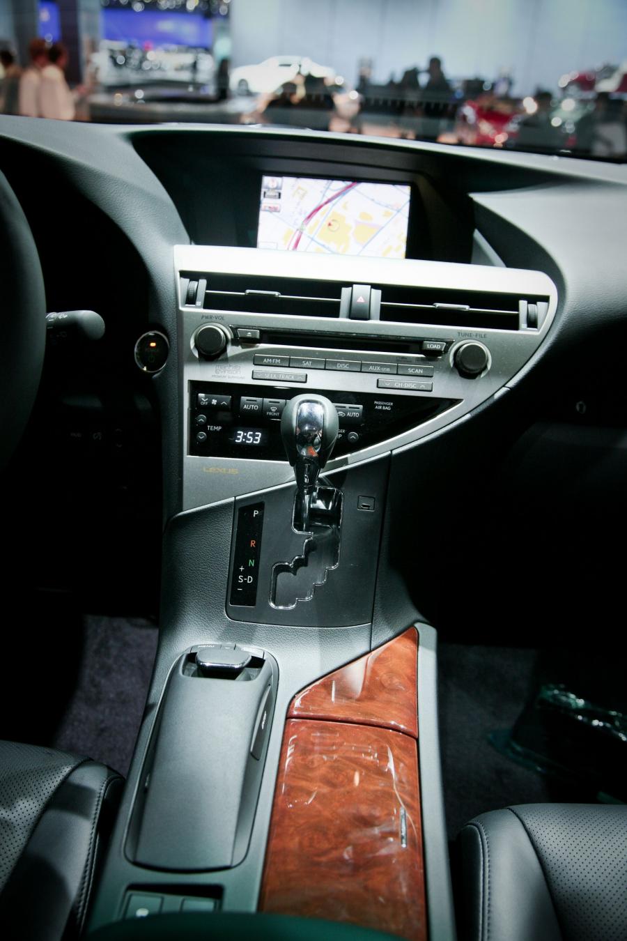  Lexus RX450h 2009 года  (фото 102 из 174)